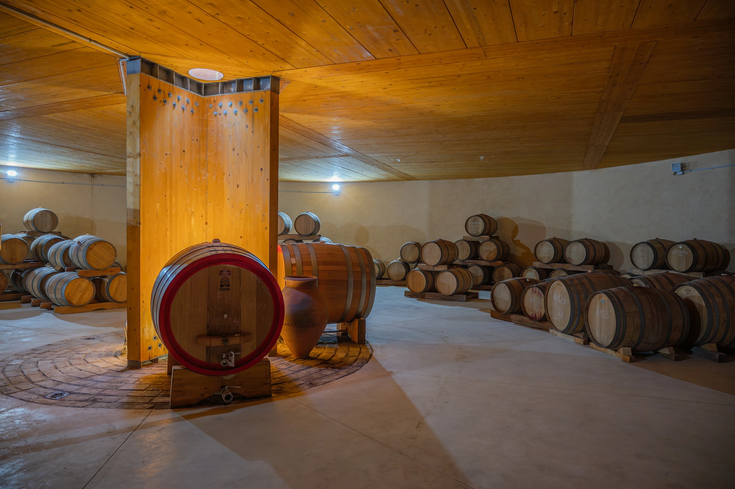 M&aacute;s de 200 a&ntilde;os vinculados al vino y al aceite