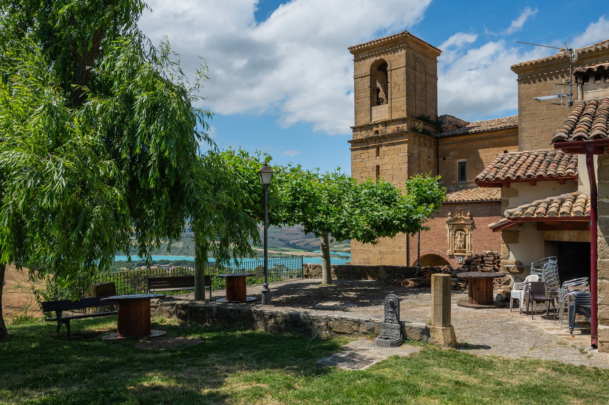 Naturaleza, patrimonio y turismo activo